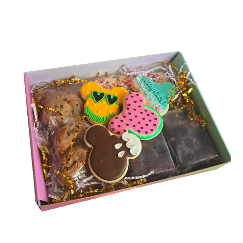 The Seasonal : Treat Box
